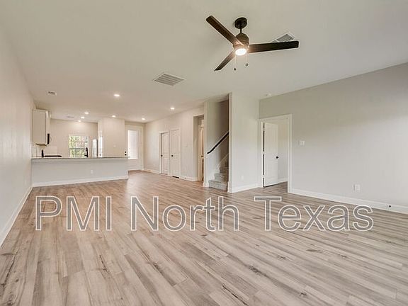 5th image of 804 Calhoun Dr