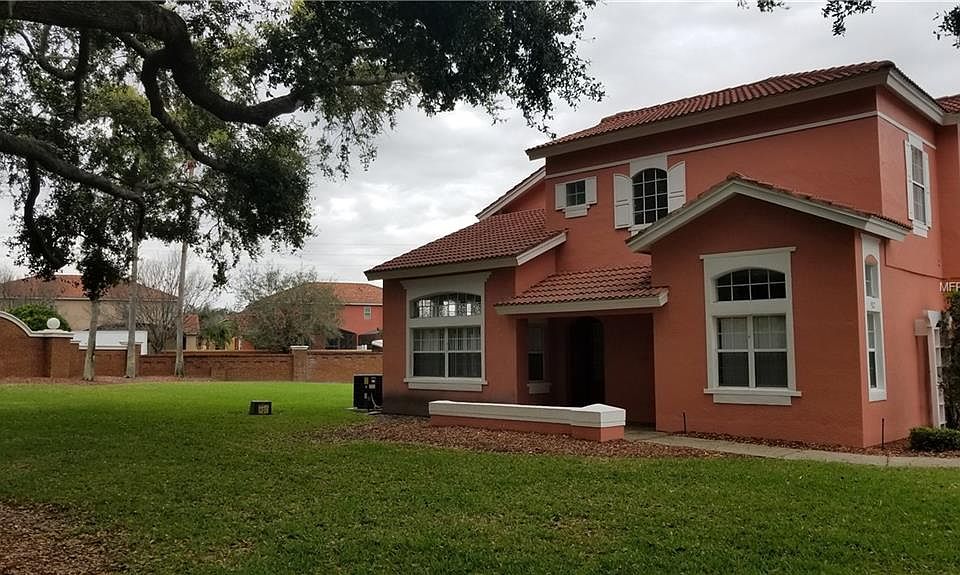 1st image of 982 Park Terrace Cir