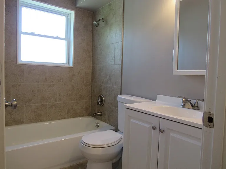 246 Metts Ct #1 — Photo 7