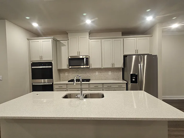 2696 Devon Vale St #2696 — Photo 11