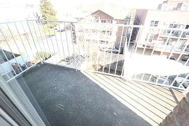 Rented by Bedford 6 Real Estate