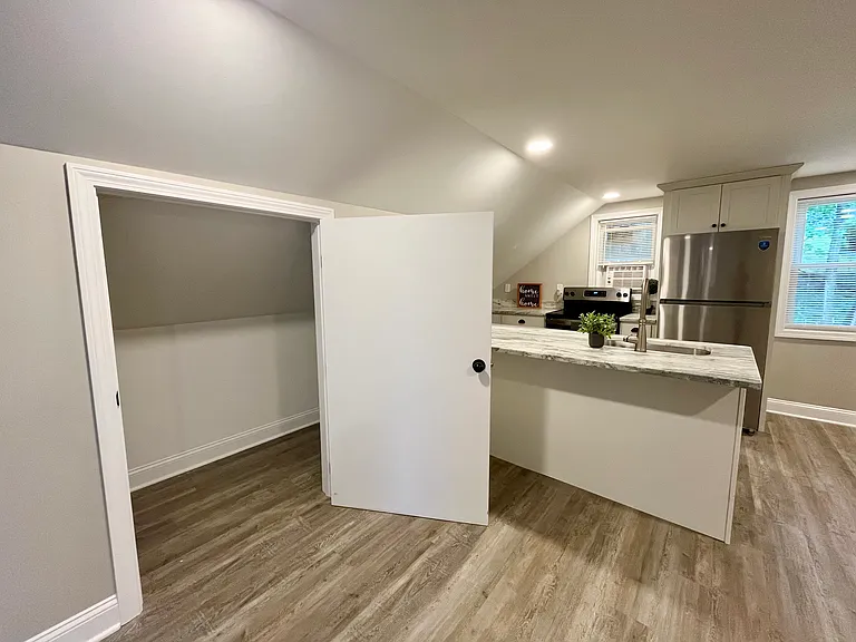17 Lawrence St #3 — Photo 11