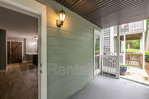 1309 Summit North Dr NE Photo 1