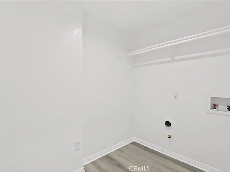 1052 Belmont Ave #B — Photo 18