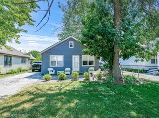 8853 Central Ave, Oak Lawn, IL 60453