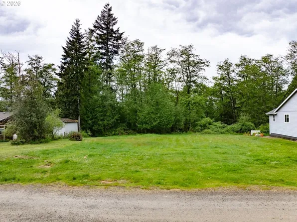 Camelia Rd, Astoria, OR 97103