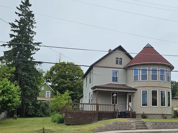 52377 Duncan Ave, Hubbell, MI 49934