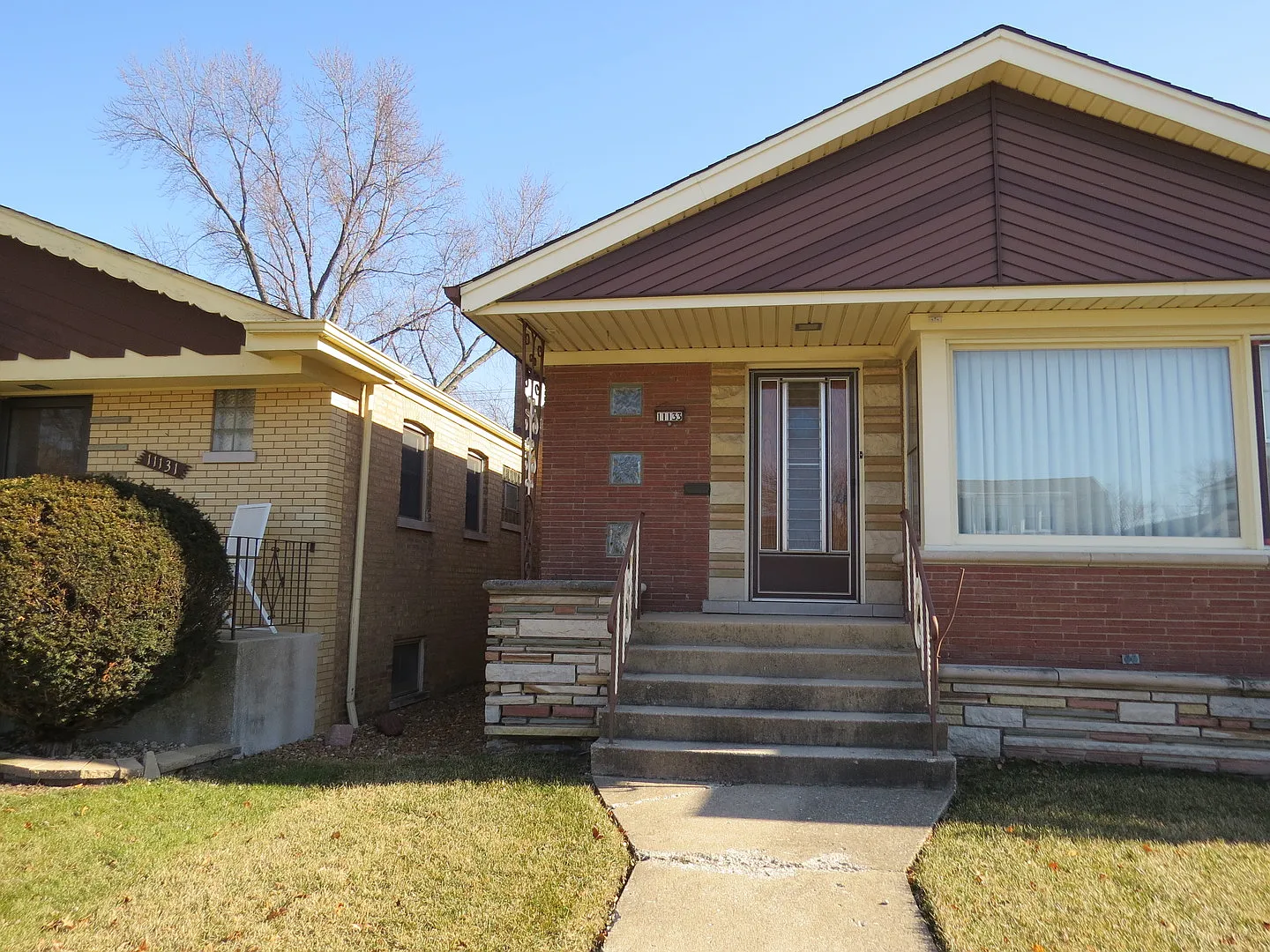 11133 S Saint Louis Ave photo 1
