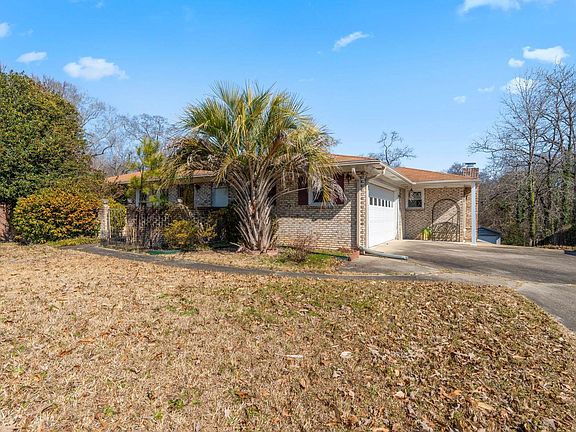 2nd image of 1012 Briarcliff Rd