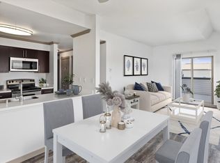 Elan41, Seattle, WA 98116