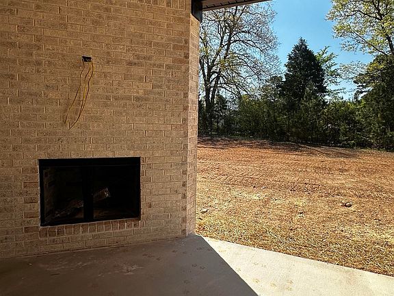 5th image of 309 Heritage Grove Rd