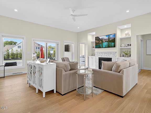 5th image of 6 Sterling Ridge