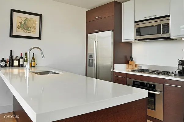 Rented by Corcoran | media 18