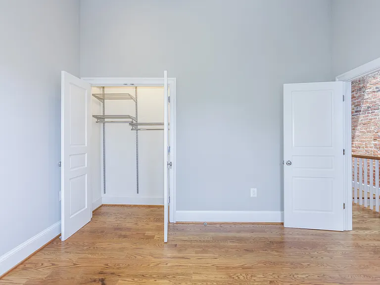 1022 Independence Ave SE — Photo 31