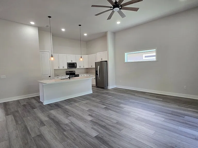 6548 NW 109th Pl — Photo 13