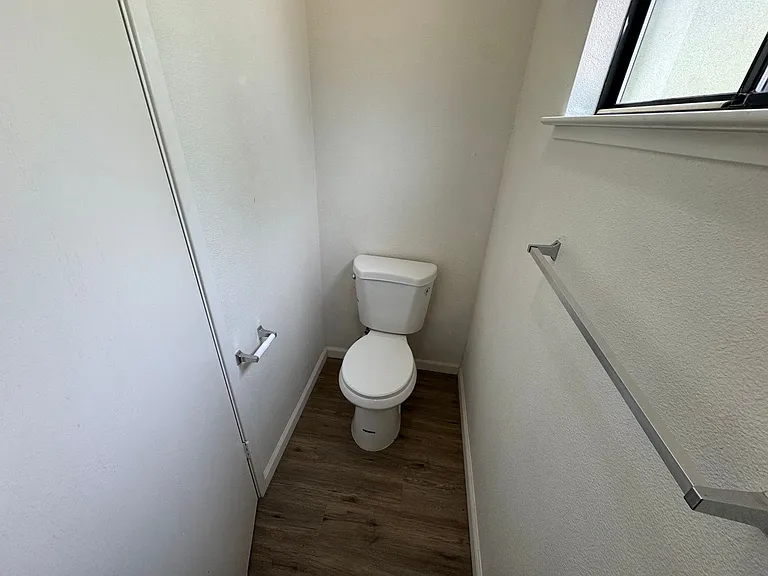 21293 E American Ave — Photo 16