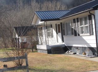 8335 Highway 476, Clayhole, KY 41317