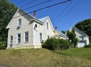12 Ferry St, Solon, ME 04979