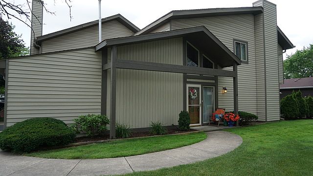 2nd image of 6440 Nash St