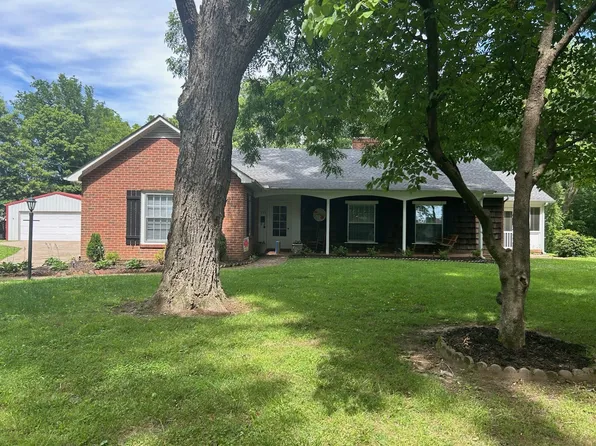 125 Ivy Ln, Huntingdon, TN 38344