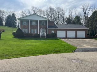 7410 Ashburton Cir NW, Canton, OH 44720