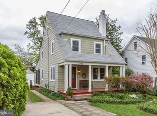 3703 Farragut Ave, Kensington, MD 20895