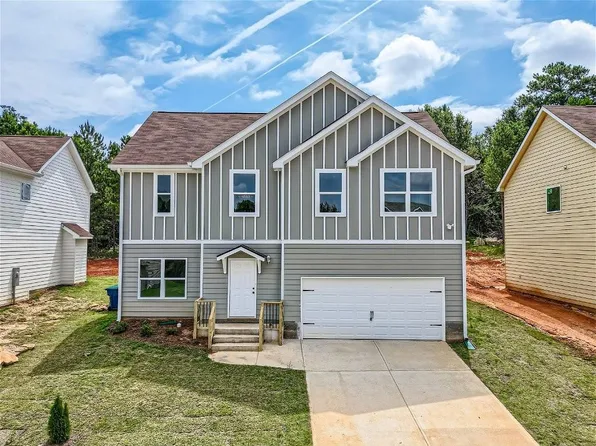 7876 Winkman Dr, South Fulton, GA 30213