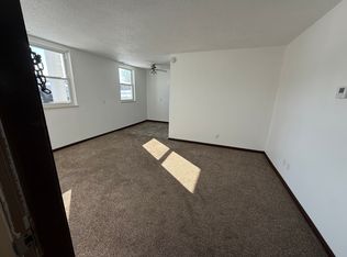 725 Spruce St, Montrose, IA 52639
