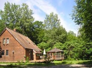 520 Otto Merrill Rd, South Royalton, VT 05068