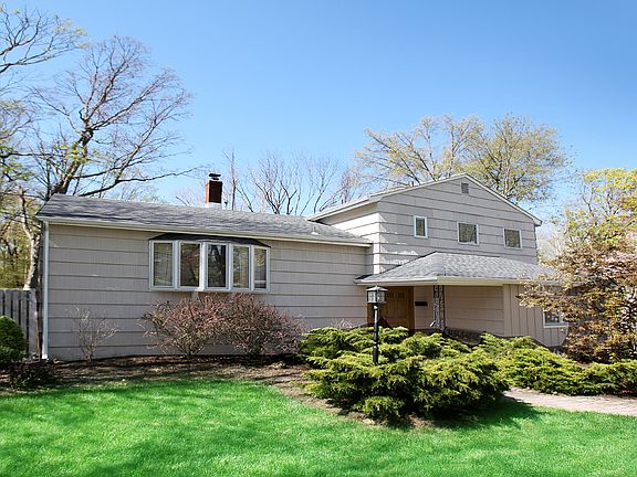 2nd image of 23 Billingsley Dr