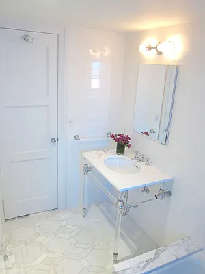 Rented by Helesa Lahey, LREB | media 15