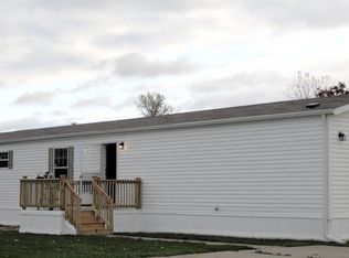 8183 Briarwood Dr, Birch Run, MI 48415
