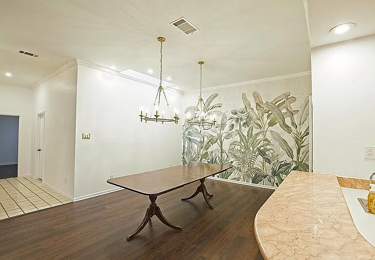 3217 Squireswood Dr — Photo 14