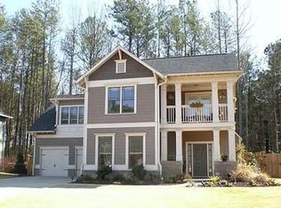 2695 Oak Village Trl, Decatur, GA 30032