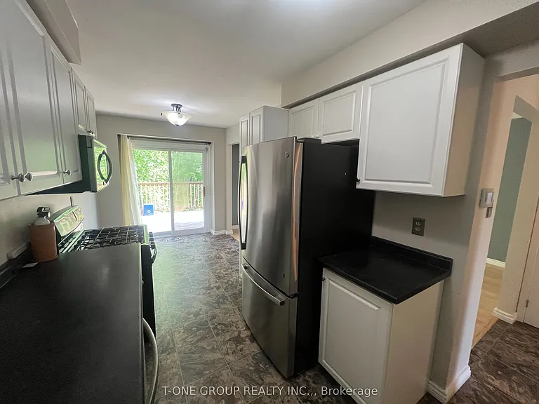 45 Burns Cir — Photo 8