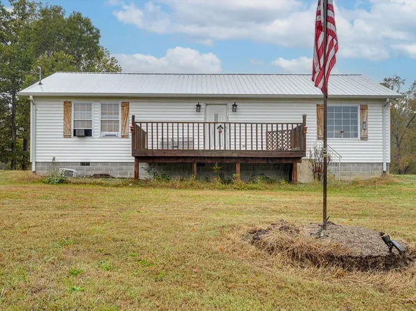 5219 Apison Rd, Cohutta, GA 30710