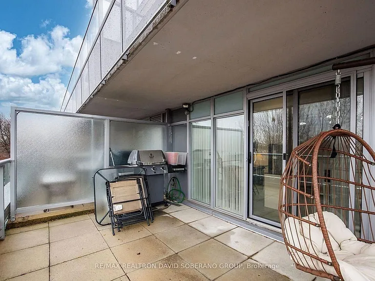 701 Sheppard Ave W #315 — Photo 32