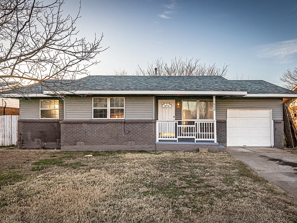 1632 NW 48th St