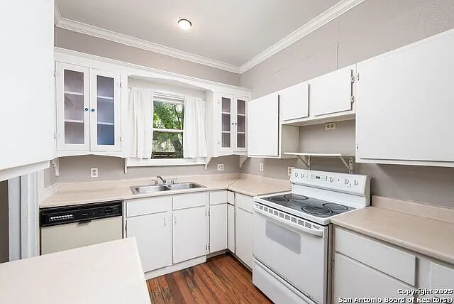 479 E Magnolia Ave — Photo 11
