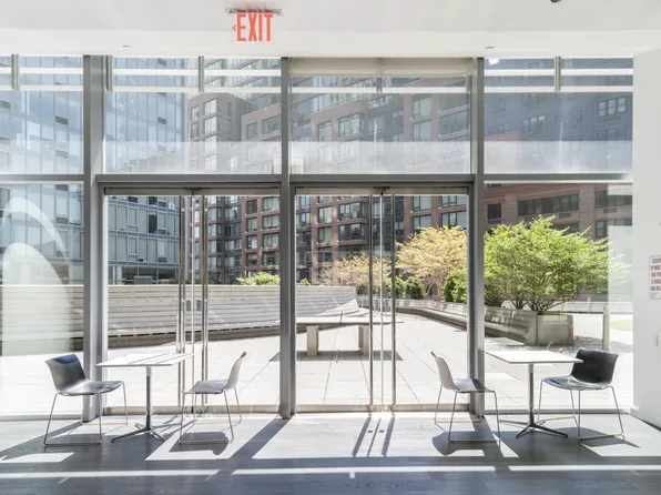 554 West 54th Street image 31 of 42