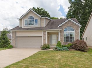 2600 Edgebrook Xing, Twinsburg, OH 44087