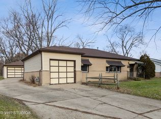 170 Bradley Ln, Hoffman Estates, IL 60169
