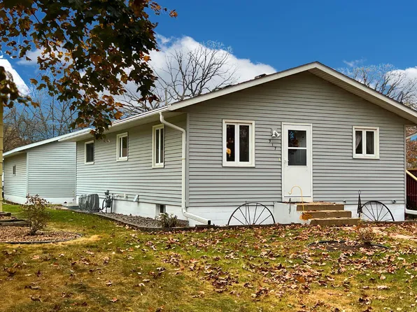917 12th Ave SE, Saint Cloud, MN 56304