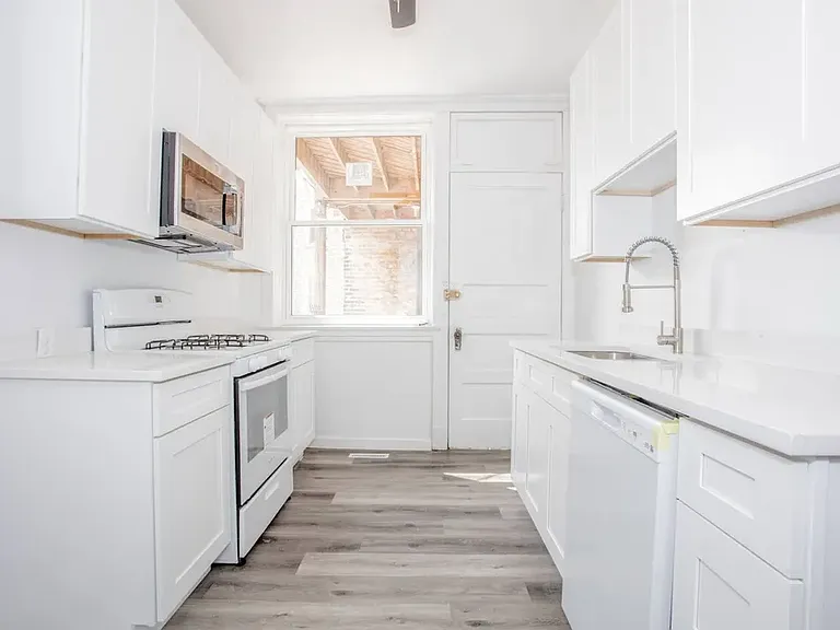 2057 N Albany Ave #1 — Photo 3