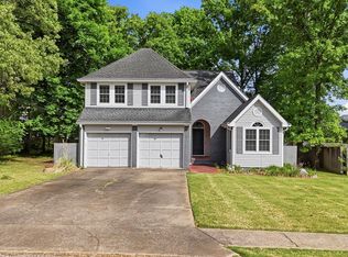 2418 Charleston Sq, Chattanooga, TN 37421
