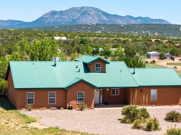 23 Joe Nestor Rd, Edgewood, NM 87015