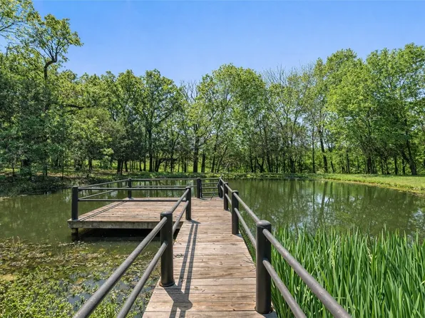 125 Harrell St, Gun Barrel City, TX 75156