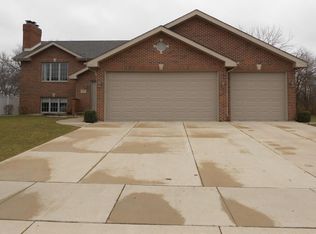 9123 137th Pl, Cedar Lake, IN 46303