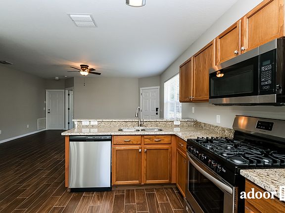 2nd image of 7867 Bristol Park Dr