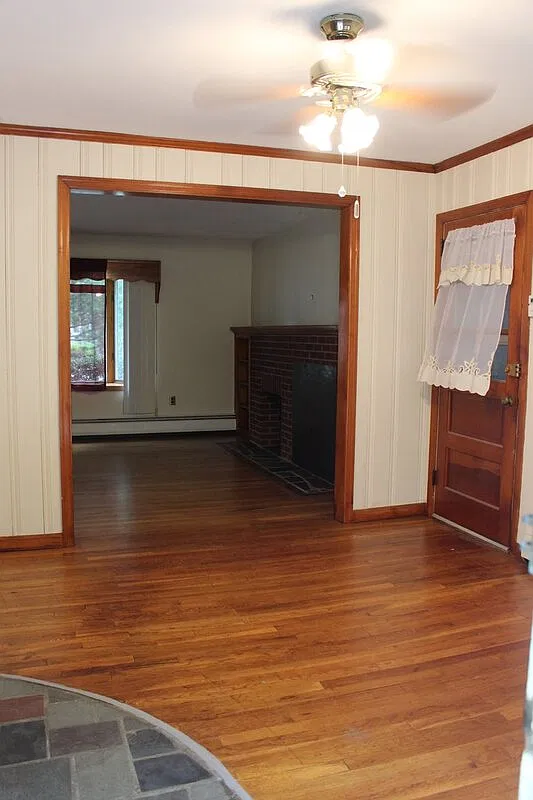 6 bed, 2.0 bath, 1846 sqft, $3,150 — Photo 2